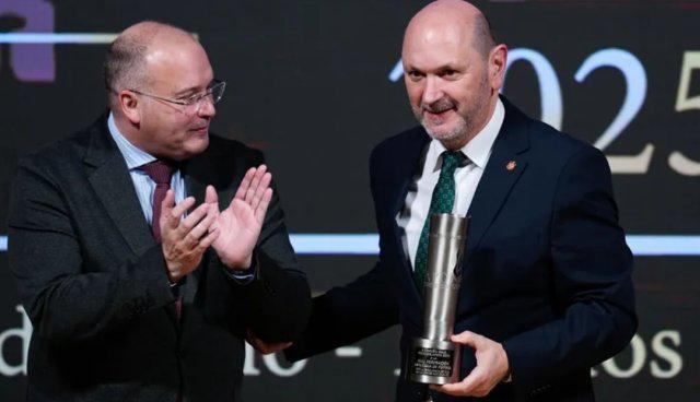 开云体育下载-西足协主席：西班牙承办世界杯决赛